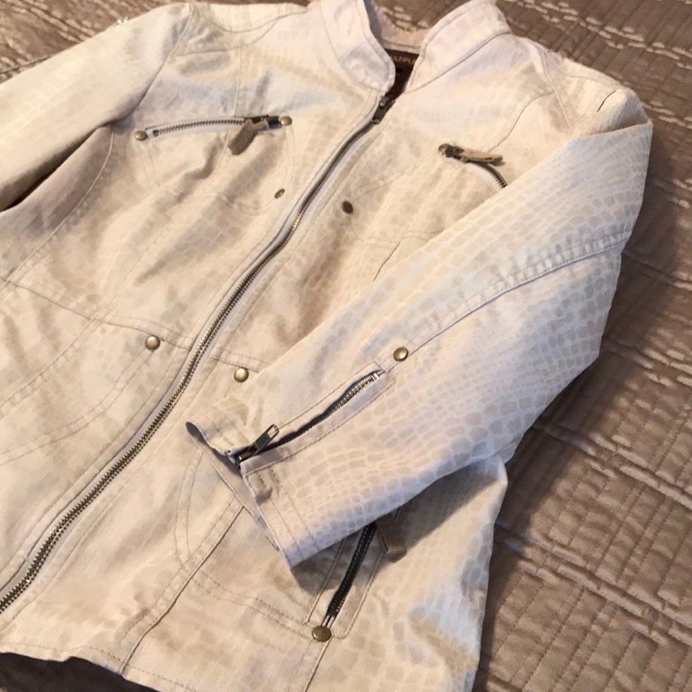 Multiples Jacket, Tan With Many Zippers, Size S - image 4